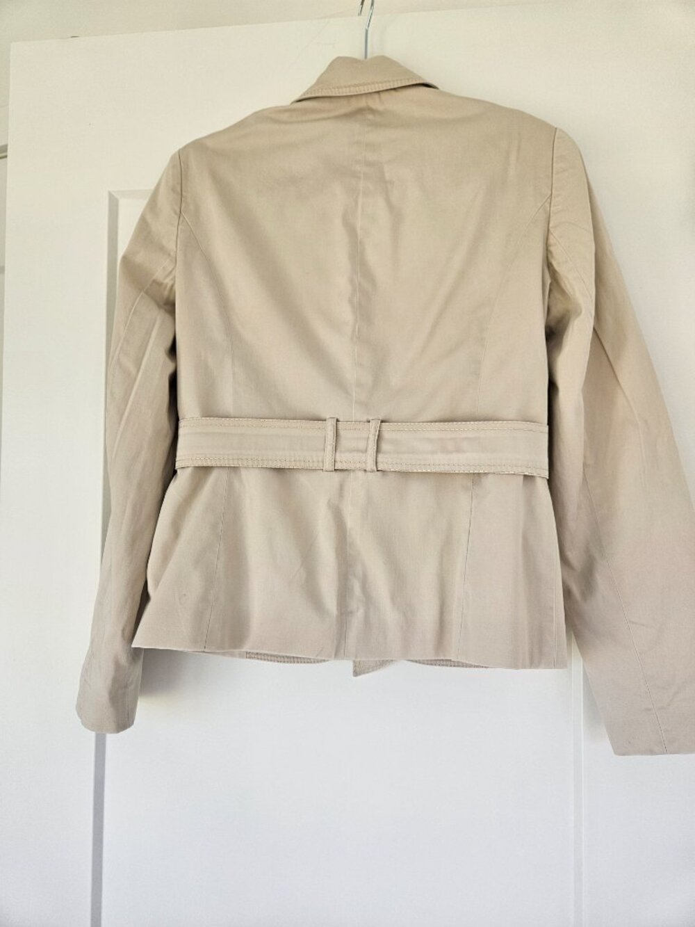 Cream jacket - Picture 3 of 4